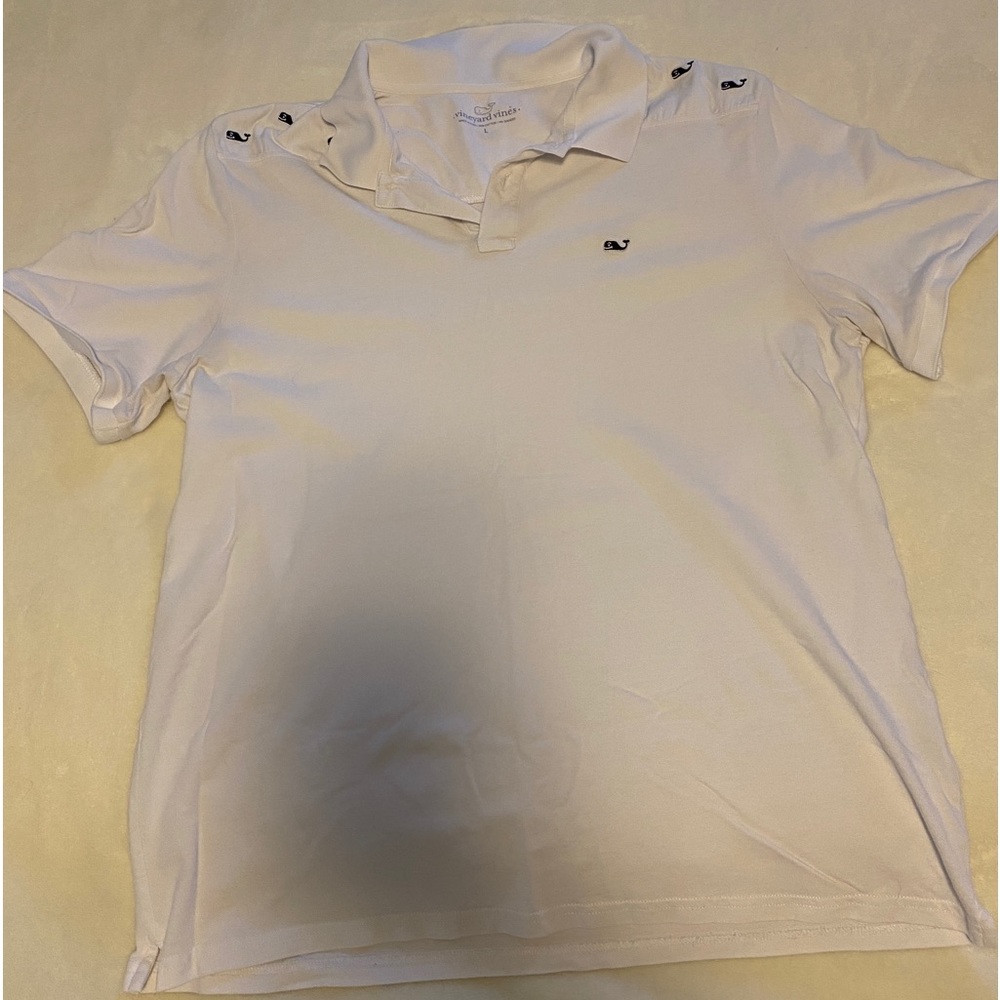 Like new vineyard vines polo